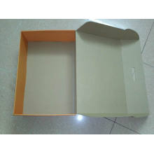 Boîte ondulée marron / Carton ondulé / Boîte à flûte recyclée Ccnb Bcde